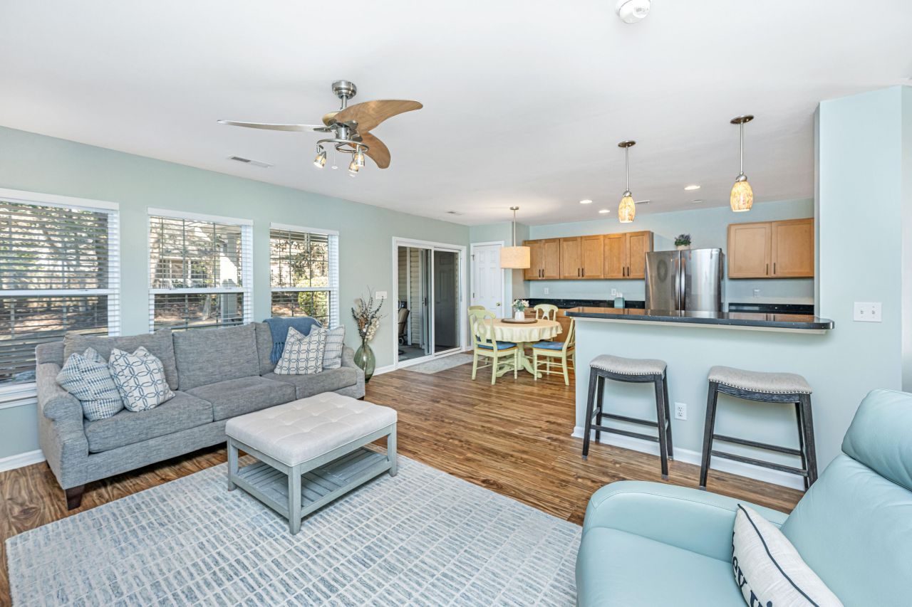 5150 Trump Street Photo 8