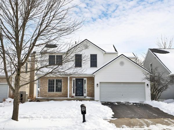 8628 Clover Glade Drive, Lewis Center, OH 43035