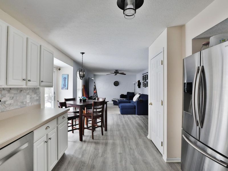 8628 Clover Glade Drive, Lewis Center, OH 43035 Photo 8