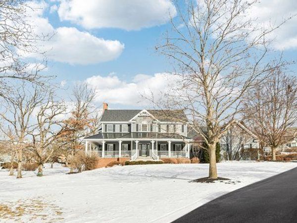 2904 Fox Knoll Court, Johnsburg, IL 60051