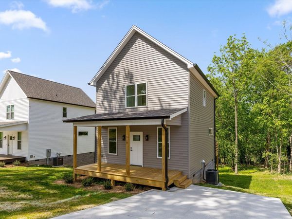 919 2nd Street, Cleveland, TN 37311
