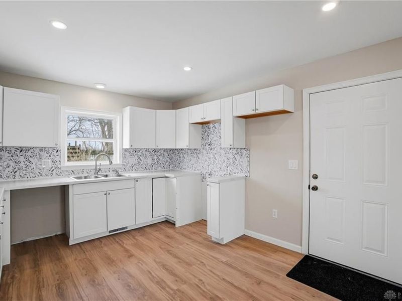 215 Rooney Drive, Urbana, OH 43078 Photo 14