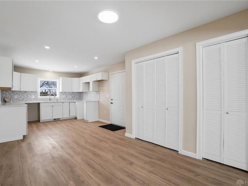 215 Rooney Drive, Urbana, OH 43078 Photo 8