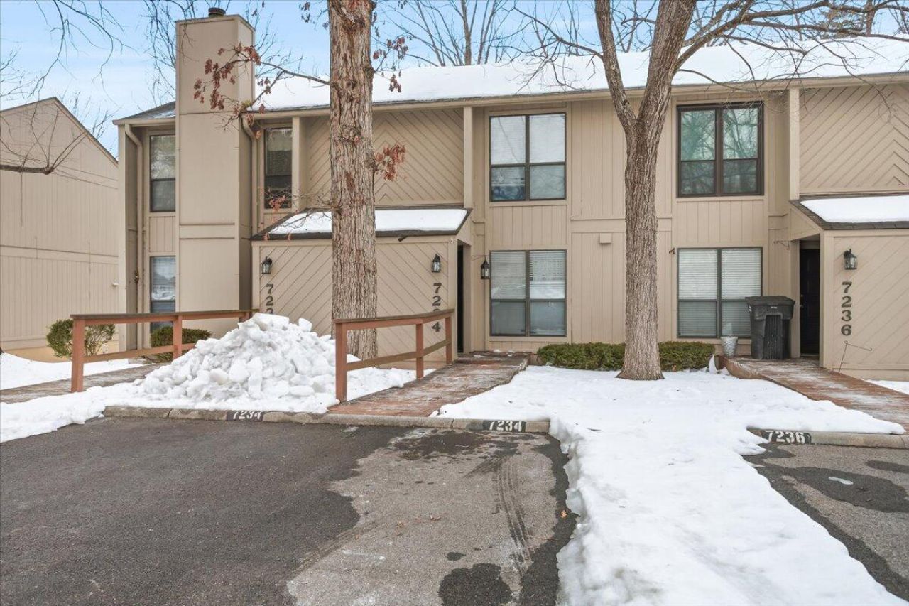 7234 Birch Ct, Roanoke, VA 24018 Main Photo