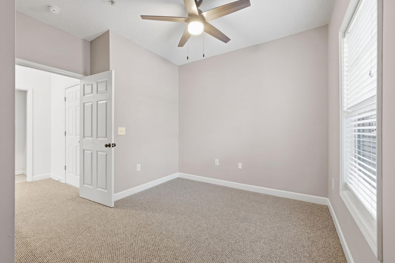 304 Kiskadee Loop Photo 14