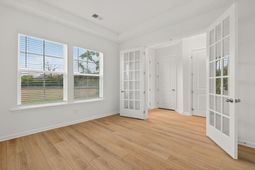 4436 Oakwood Avenue photo 4