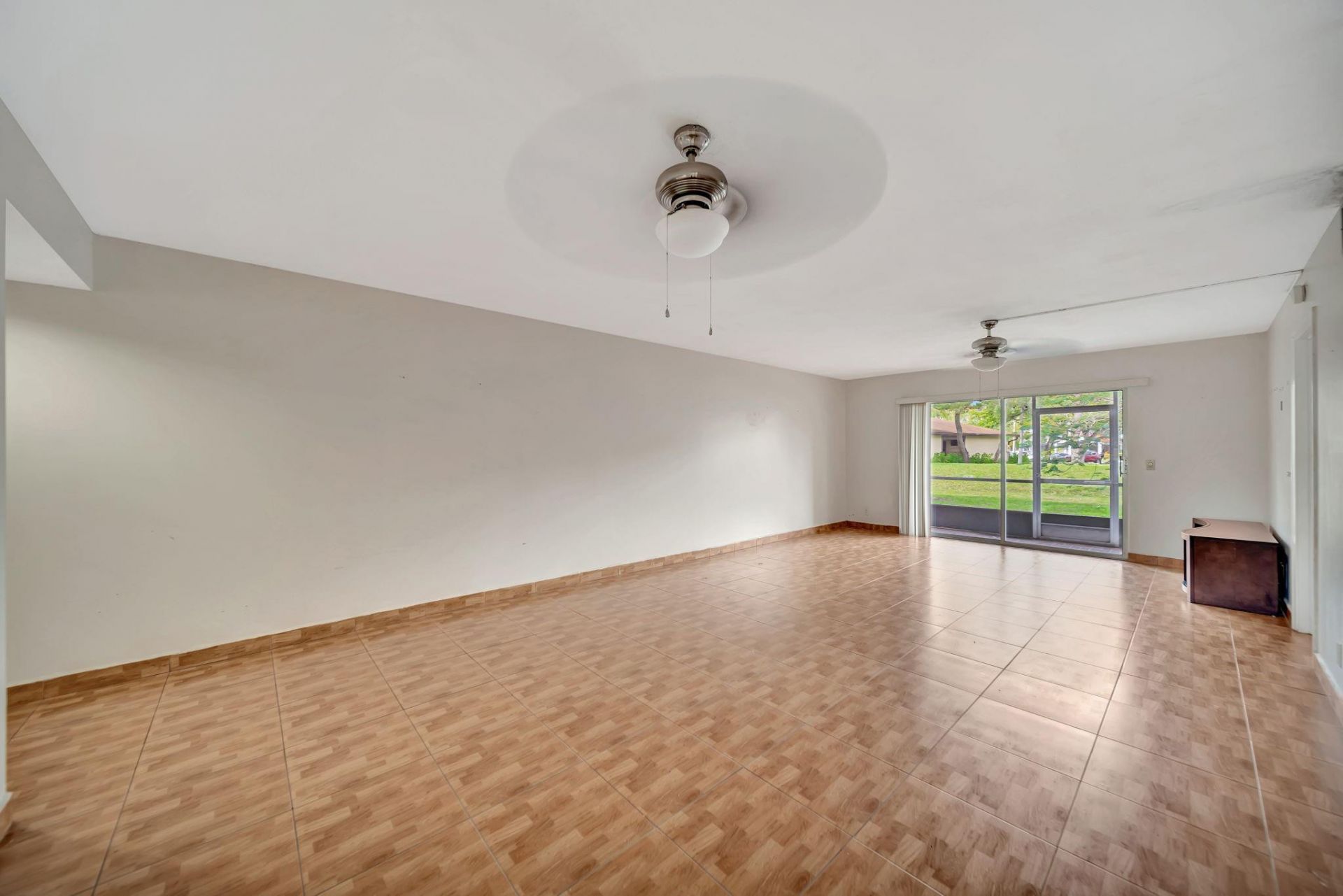 12701 SW 14th Street, Unit 106-J, Pembroke Pines, FL 33027 Photo