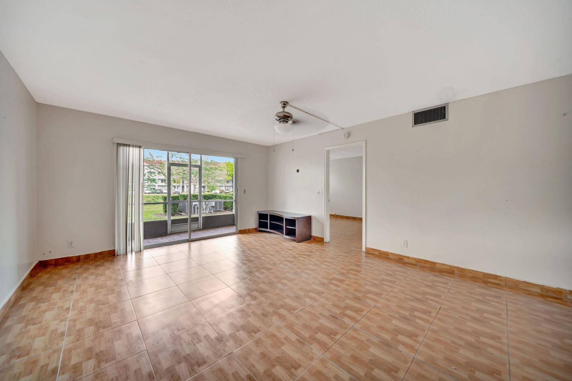 12701 SW 14th Street, Unit 106-J, Pembroke Pines, FL 33027 Photo