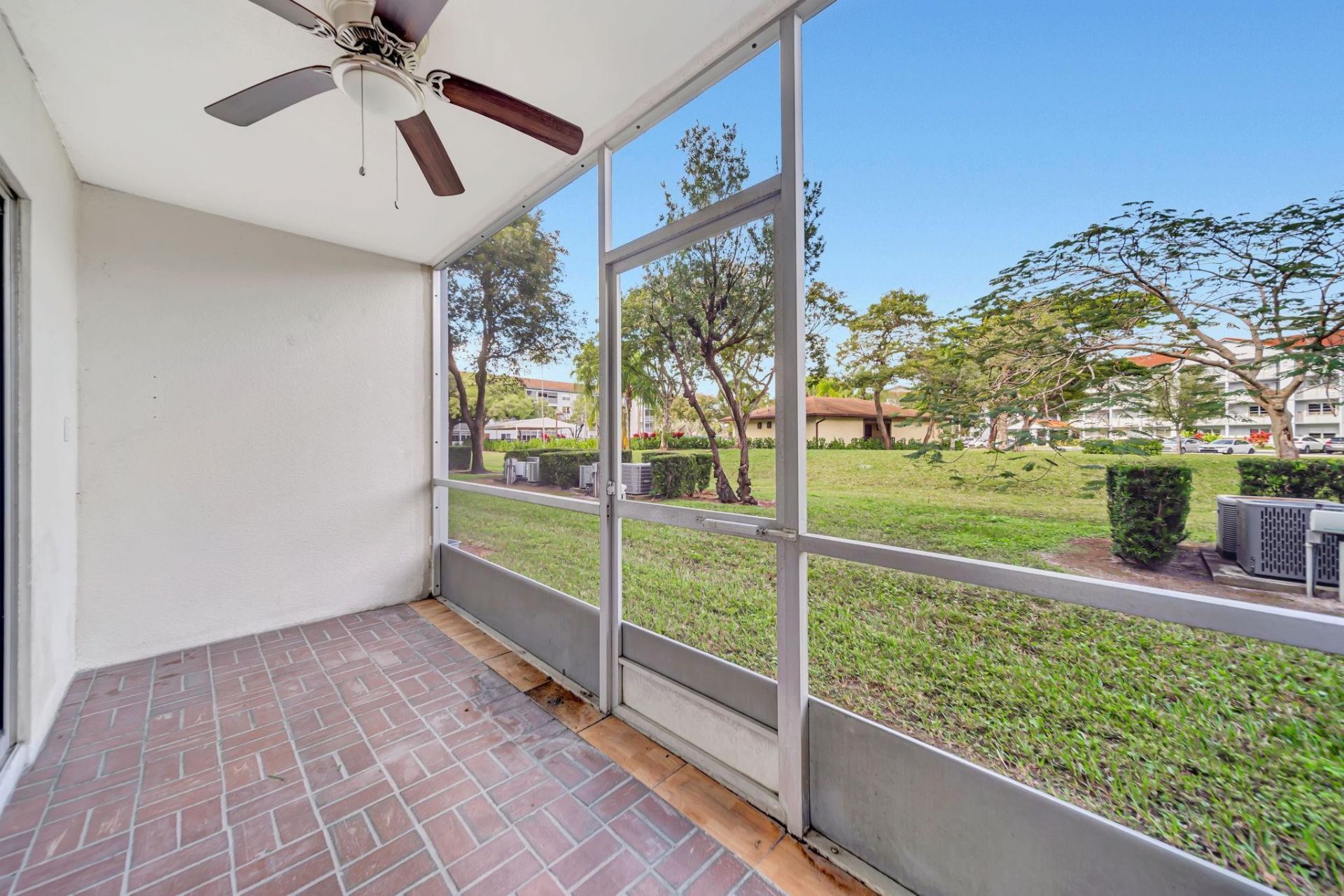 12701 SW 14th Street, Unit 106-J, Pembroke Pines, FL 33027 Photo