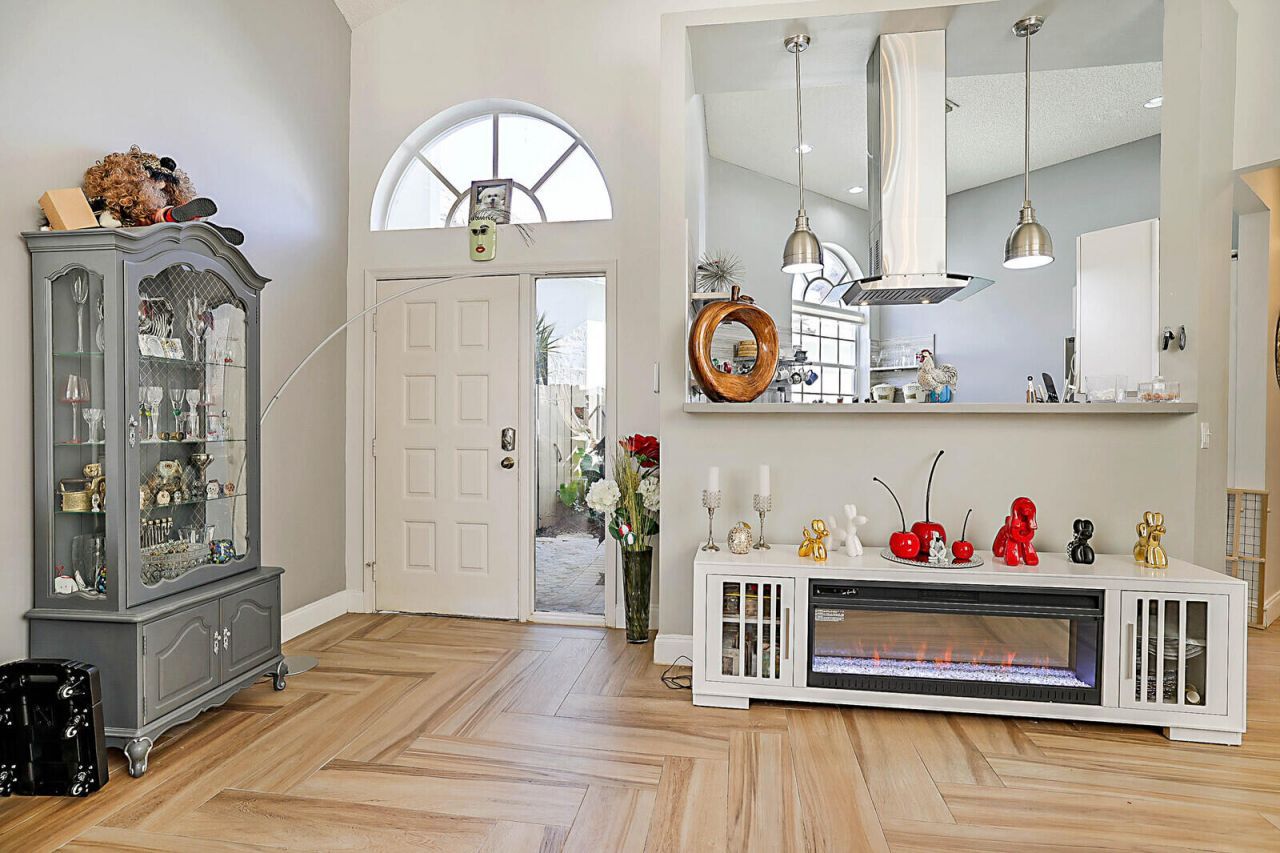 6655 NW 25th Avenue, Boca Raton, FL 33496 Photo