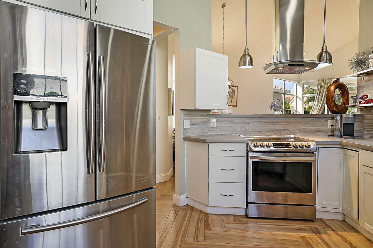 6655 NW 25th Avenue, Boca Raton, FL 33496 Photo