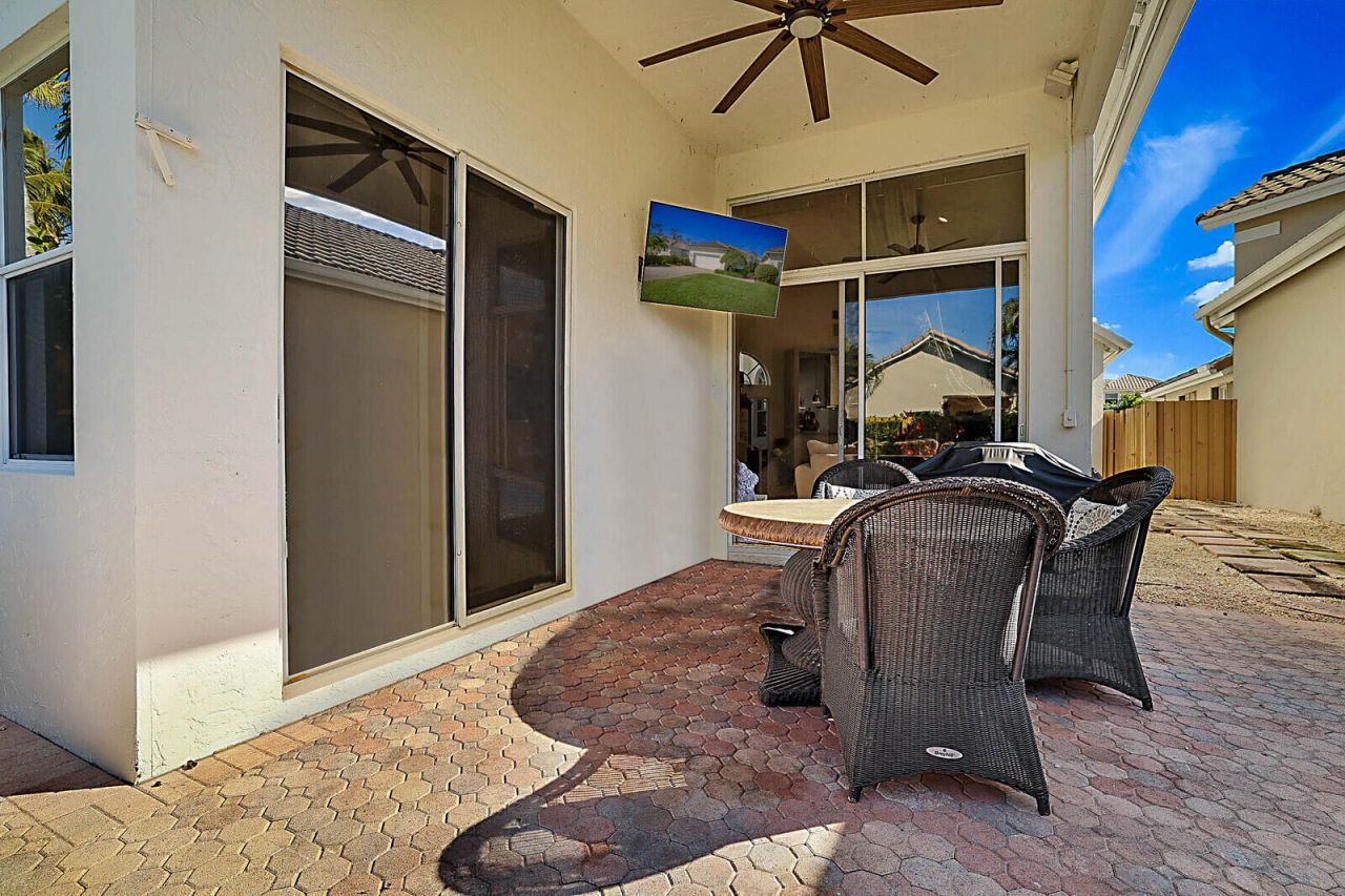 6655 NW 25th Avenue, Boca Raton, FL 33496 Photo