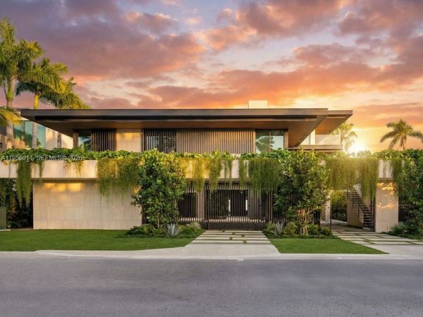 255 Ocean Blvd , Golden Beach, FL 33160