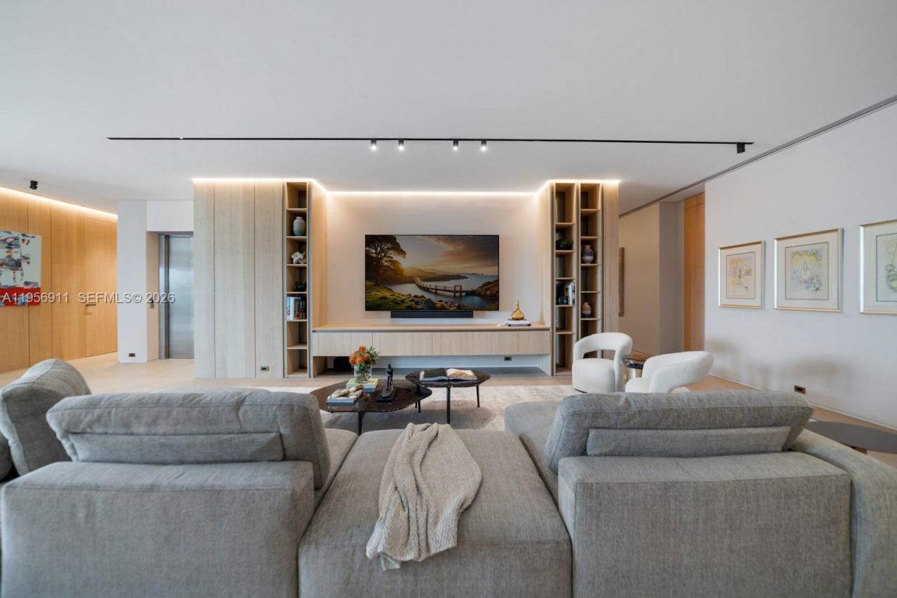 255 Ocean Blvd, Golden Beach, FL 33160 Photo