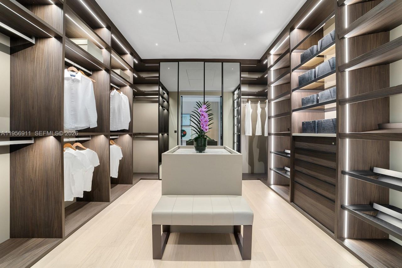 255 Ocean Blvd , Golden Beach, FL 33160 Photo