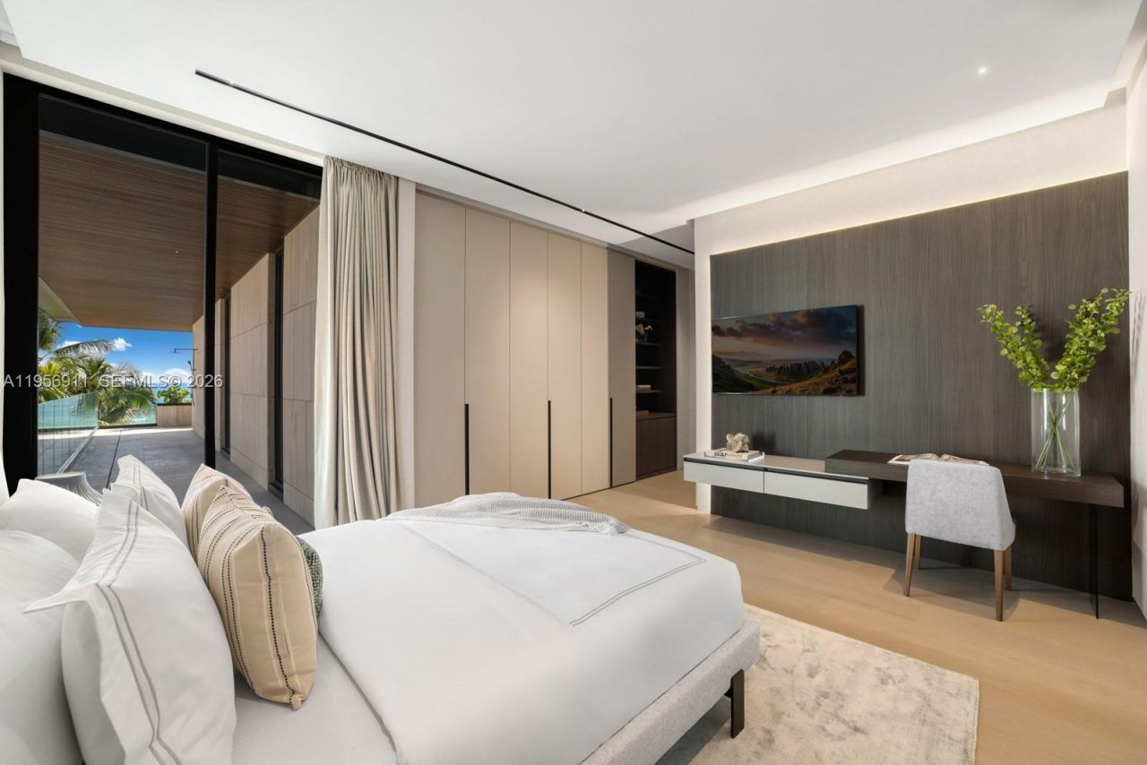 255 Ocean Blvd , Golden Beach, FL 33160 Photo