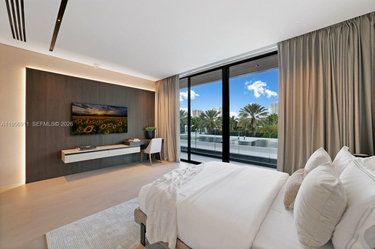 255 Ocean Blvd , Golden Beach, FL 33160 Photo