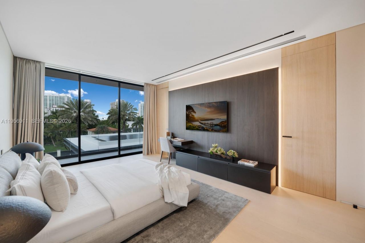 255 Ocean Blvd , Golden Beach, FL 33160 Photo