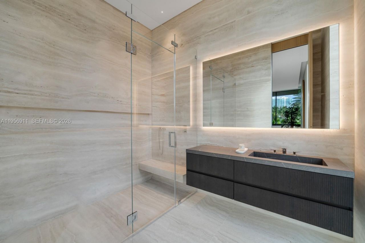 255 Ocean Blvd, Golden Beach, FL 33160 Photo