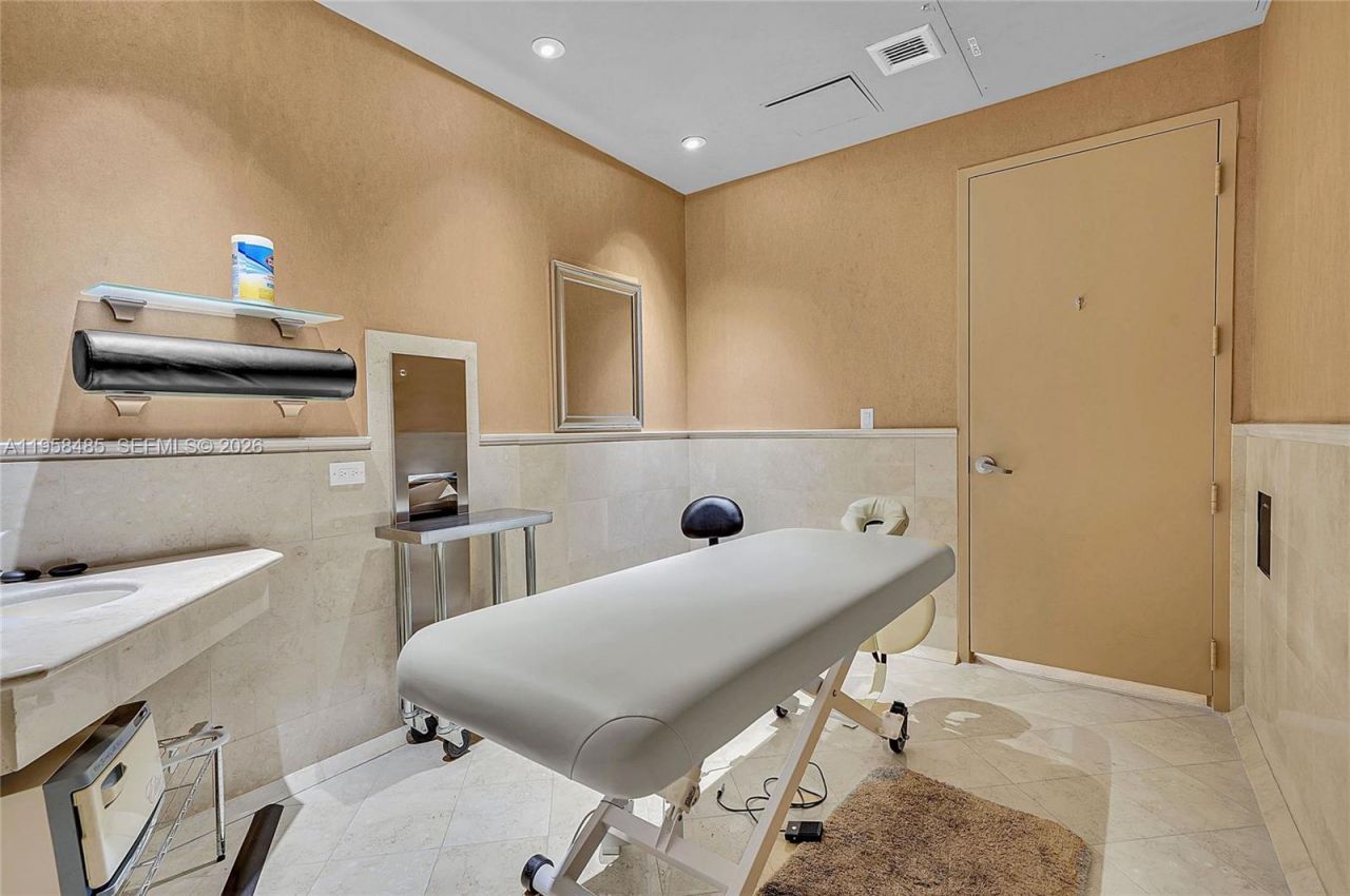 3101 S Ocean, Unit 1802, Hollywood, FL 33019 Photo