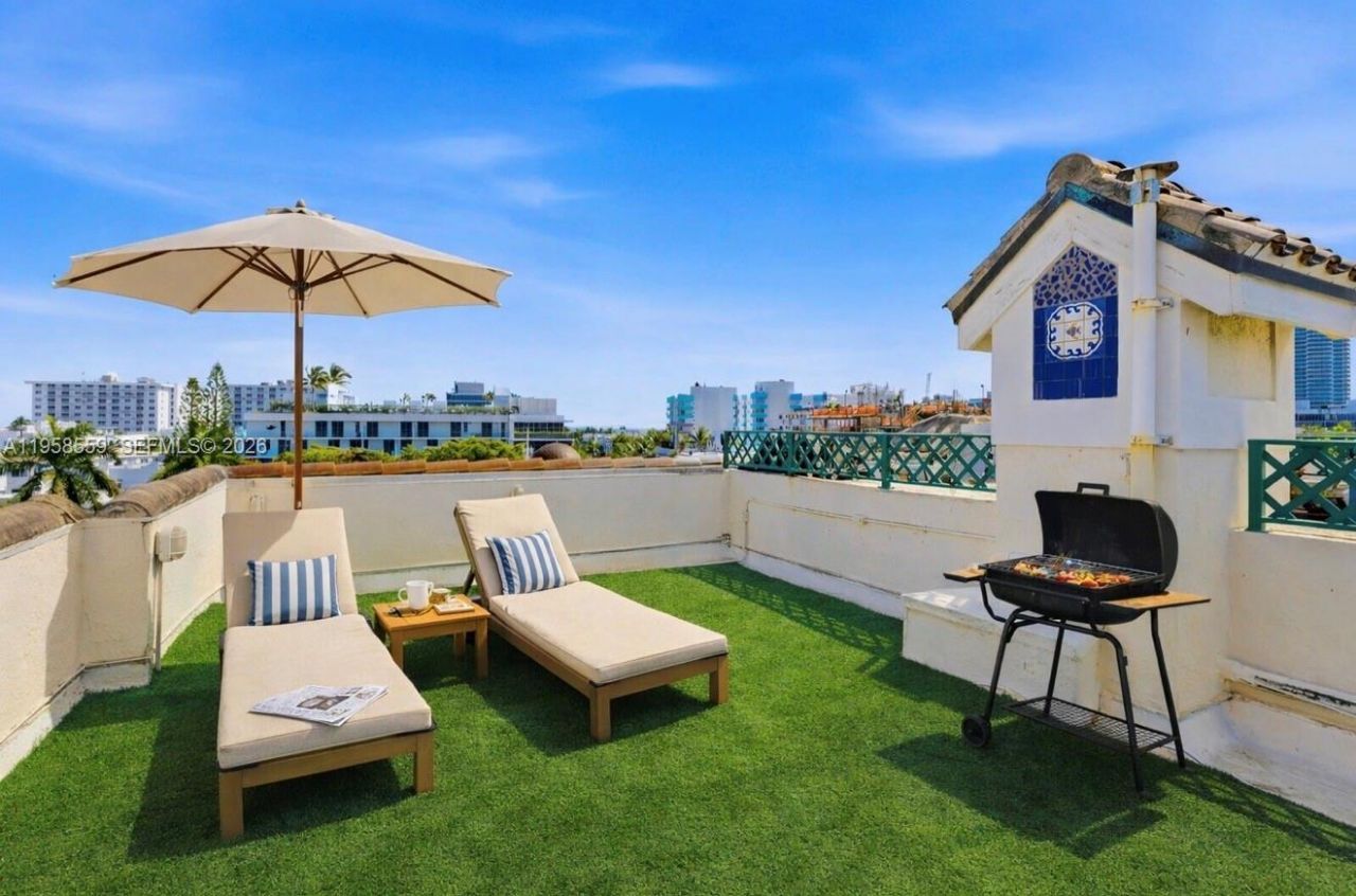 300 Euclid Ave , Unit 206, Miami Beach, FL 33139 Photo