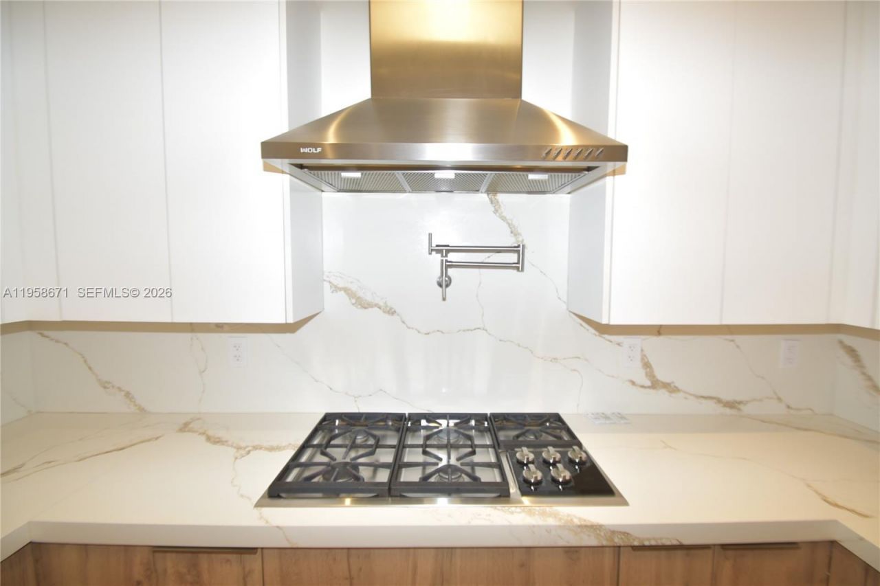 7560 SW 56th Ct, Miami, FL 33143 Photo