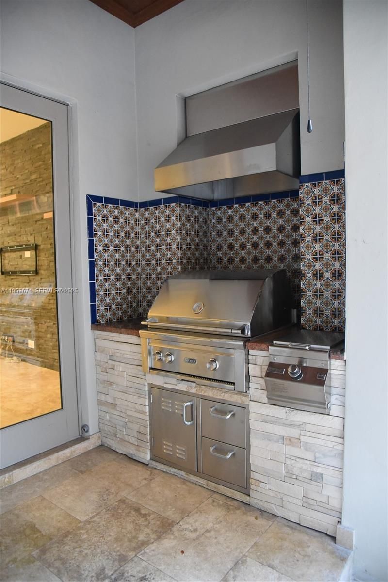 7560 SW 56th Ct, Miami, FL 33143 Photo