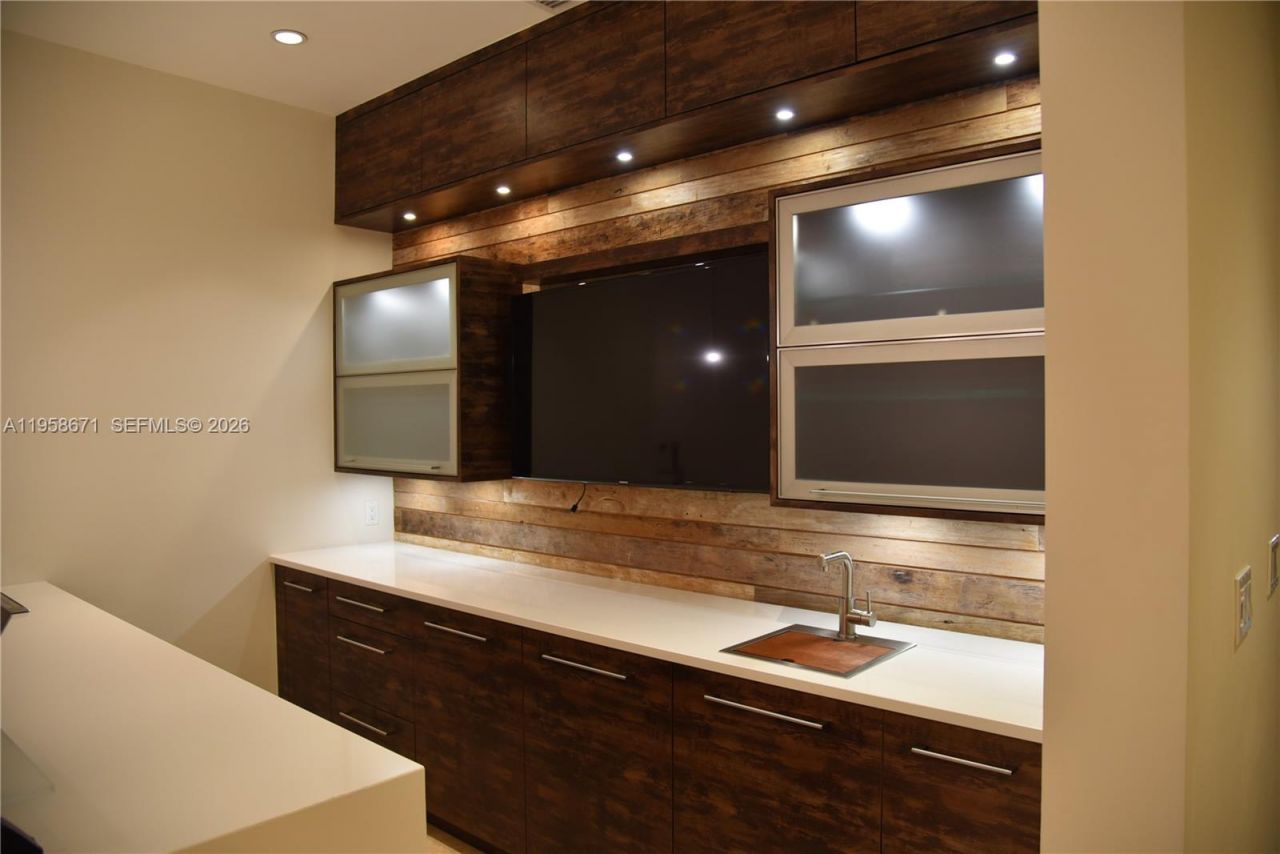 7560 SW 56th Ct, Miami, FL 33143 Photo