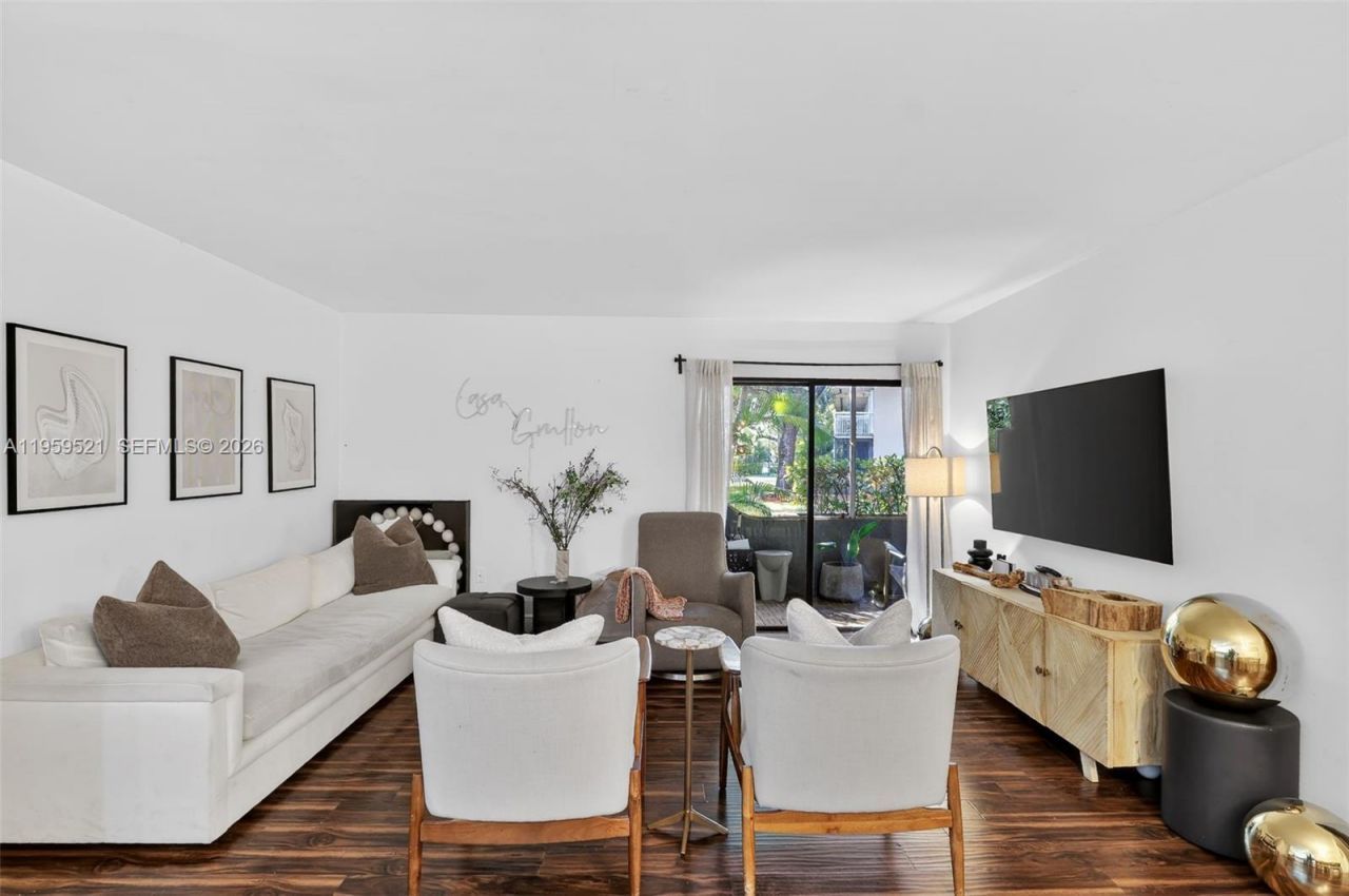 4780 NW 102nd Ave, Unit 103-11, Doral, FL 33178 Photo