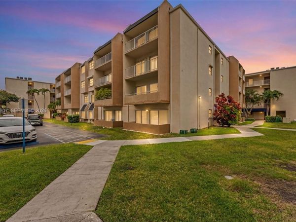 7725 SW 86th St, Unit A1-419, Miami, FL 33143