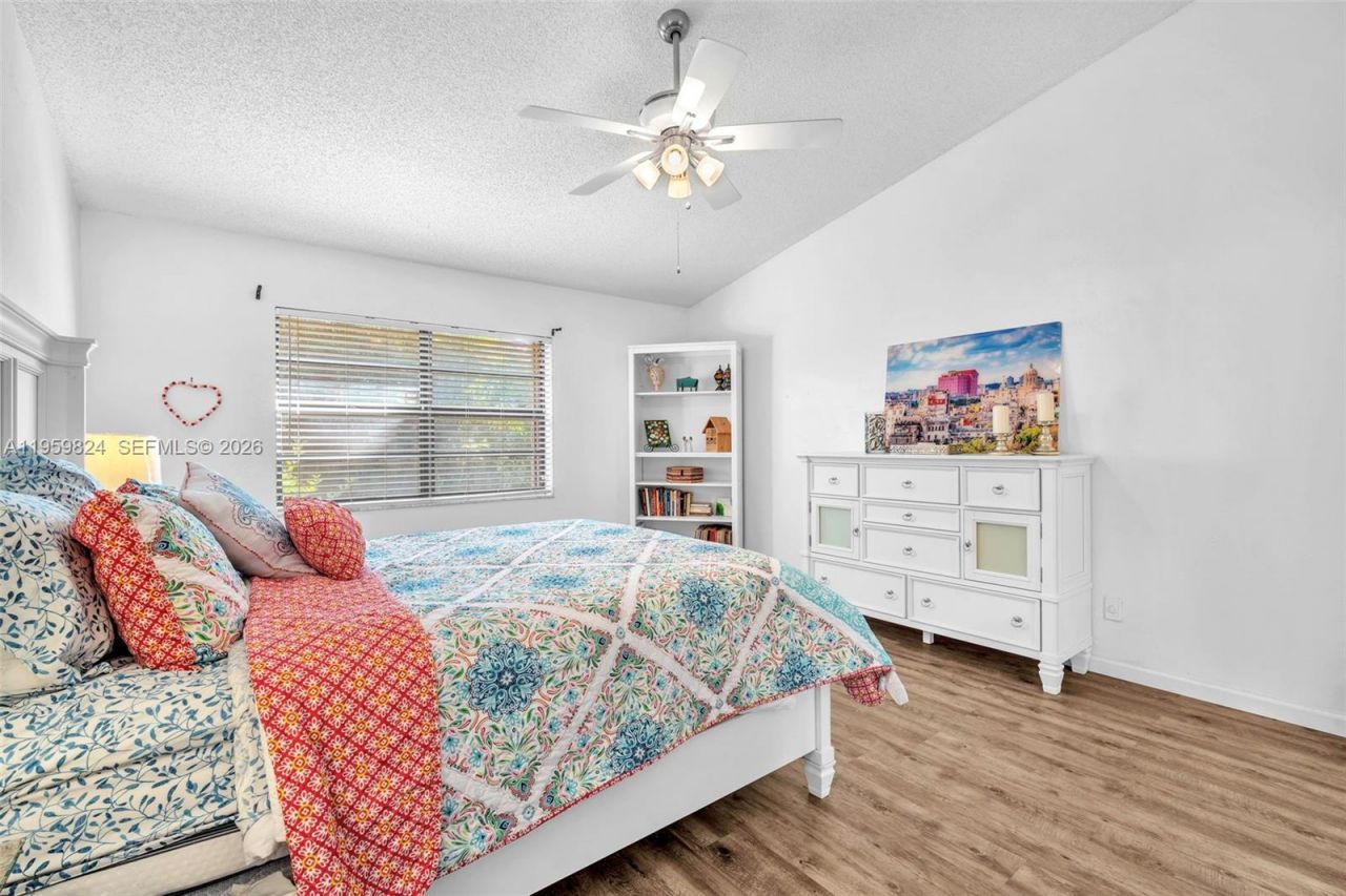 9300 NW 32nd Mnr, Sunrise, FL 33351 Photo