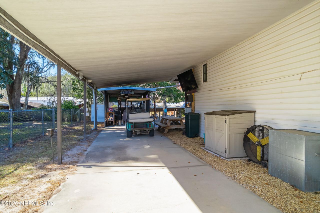 117 Jill Lane, Satsuma, FL 32189 Photo