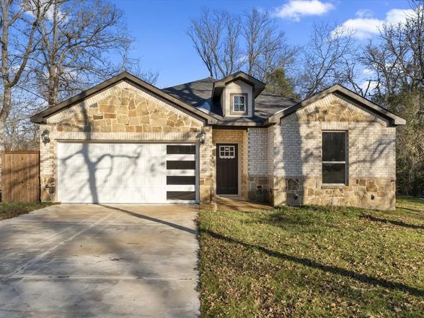 202 Morning Dove Road , Trinidad, TX 75163