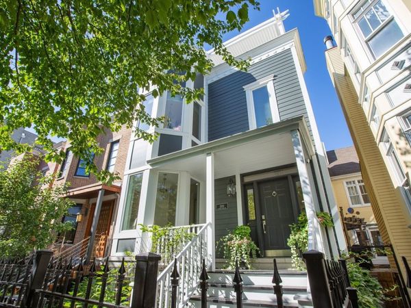 1500 N North Park Avenue, Chicago, IL 60610