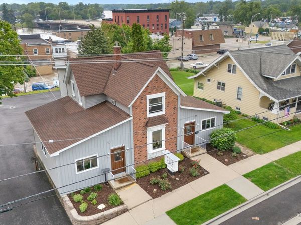 1308 Park Street, McHenry, IL 60050