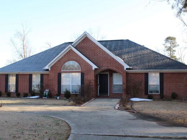 103 Pathway Cir, Nashville, AR 71852