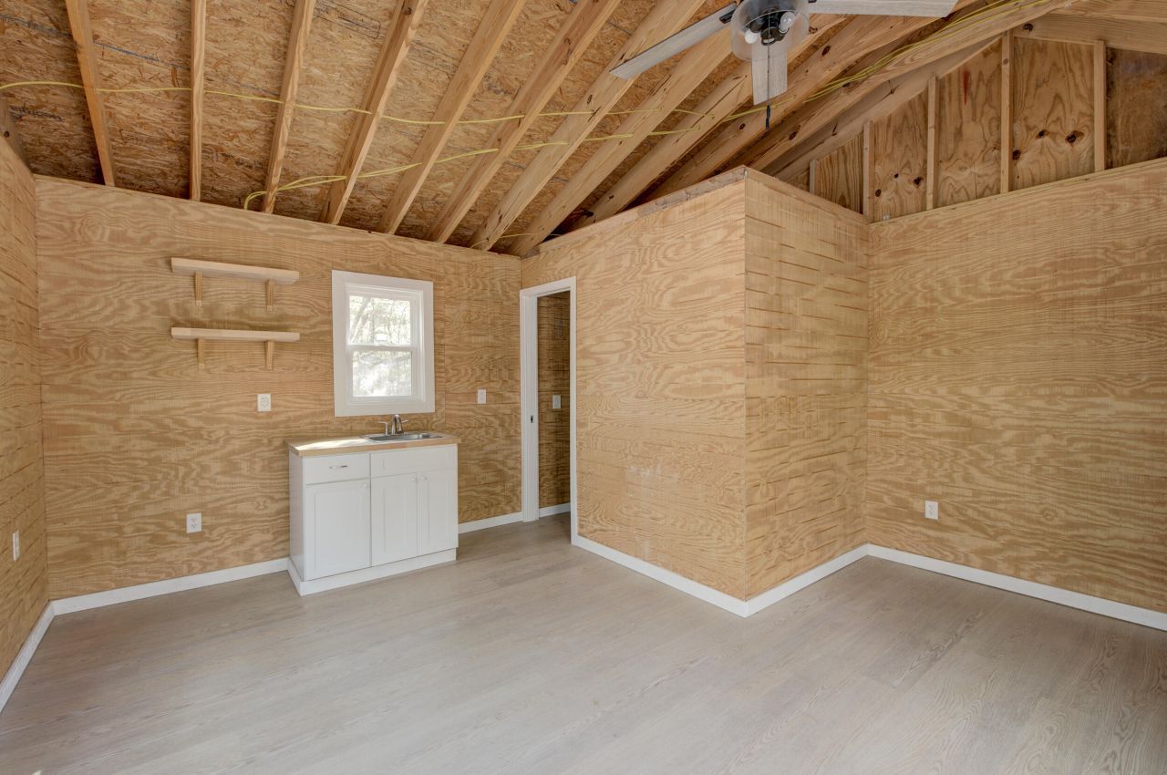 519 Meeting House Lane Photo 26