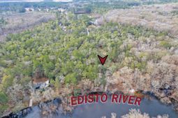 519 Meeting House Lane photo 4