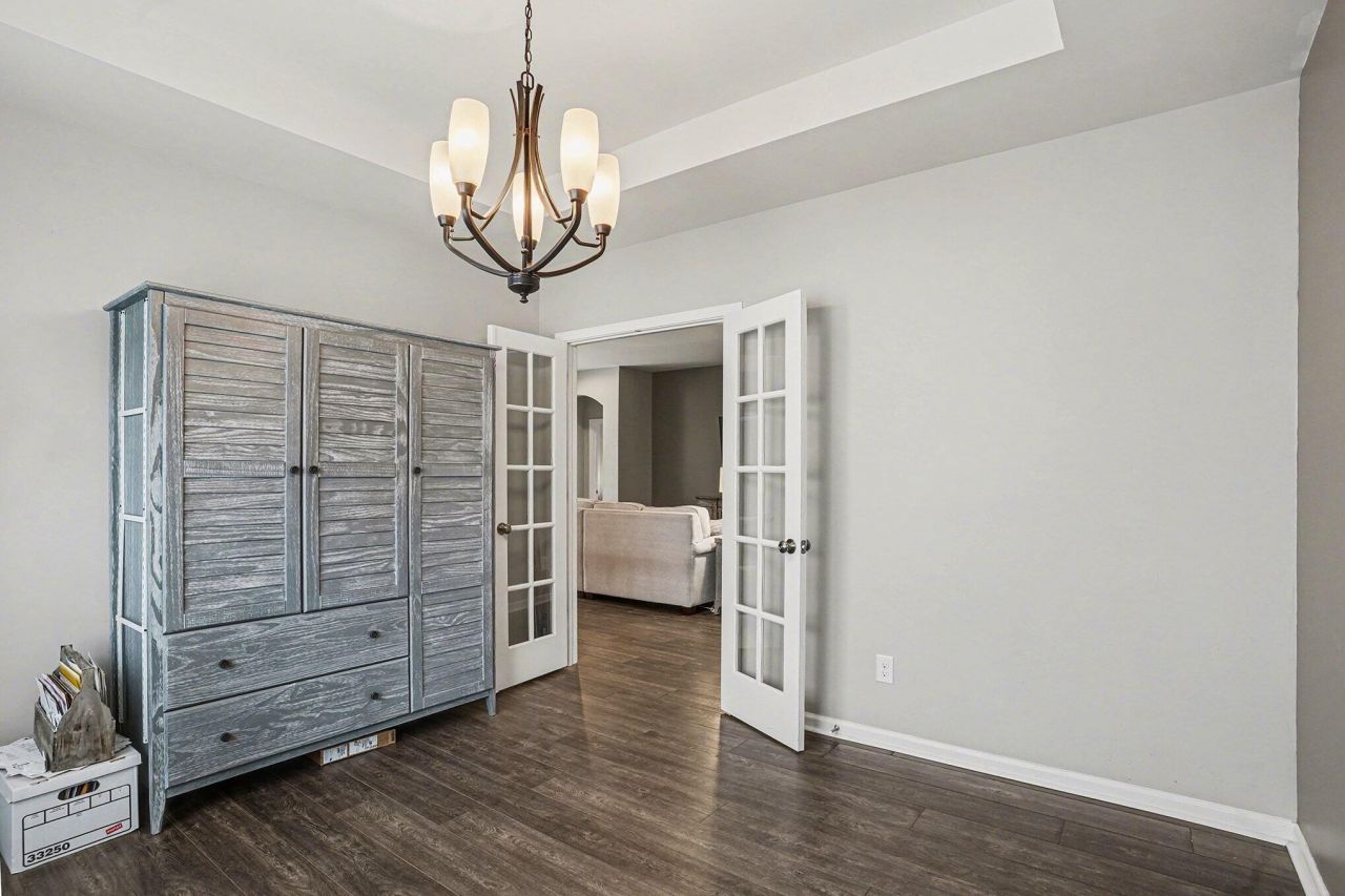 202 Pavilion Street Photo 11