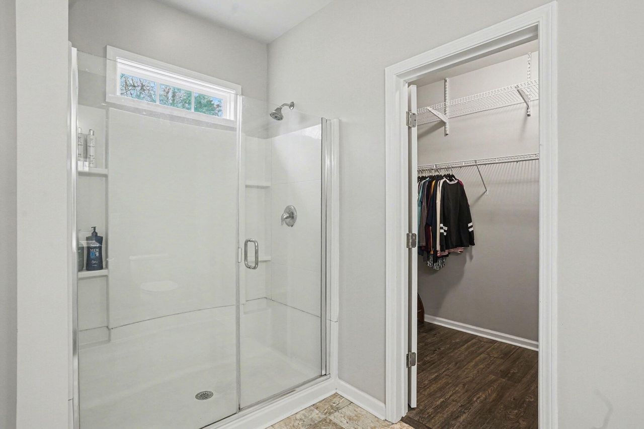 202 Pavilion Street Photo 15