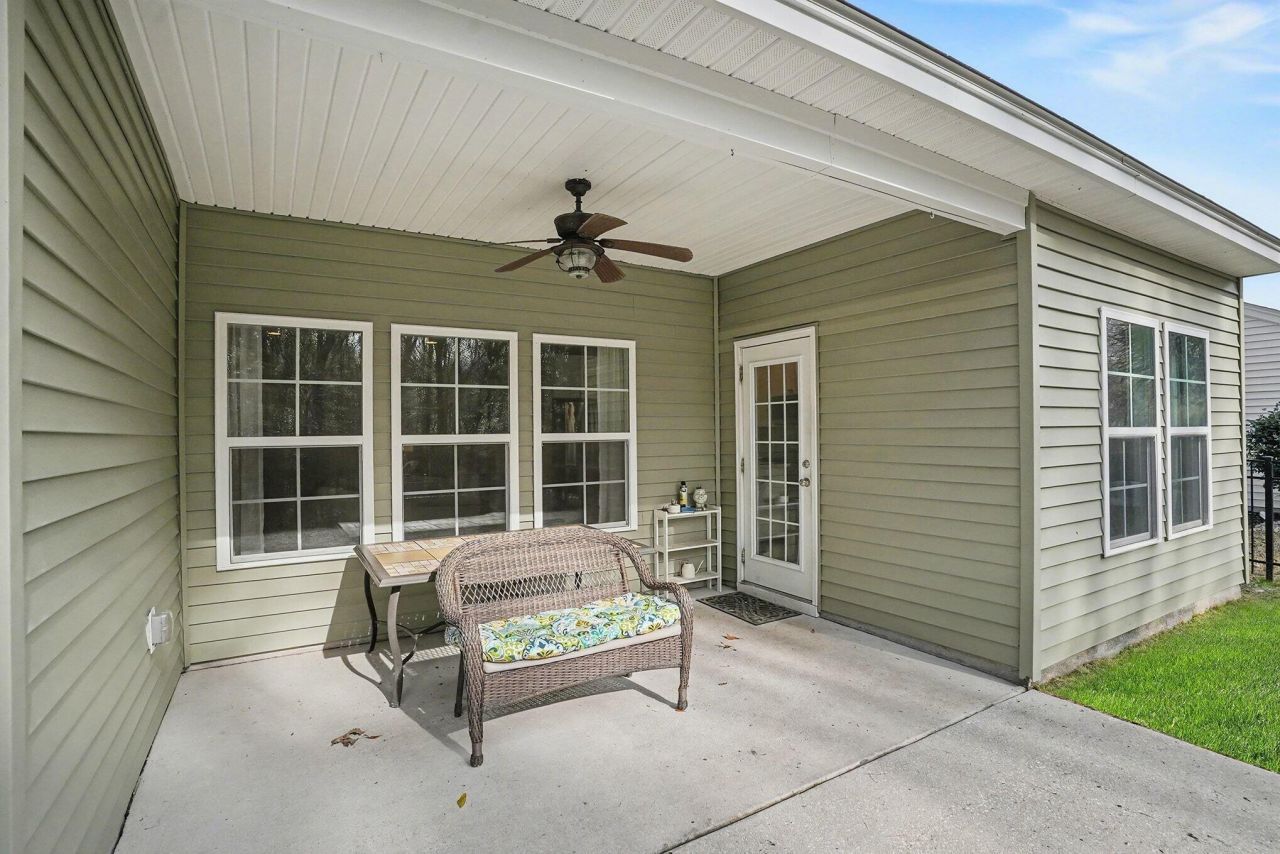 202 Pavilion Street Photo 29