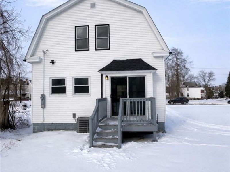 12706 Bartfield Avenue, Cleveland, OH 44108 Photo 18