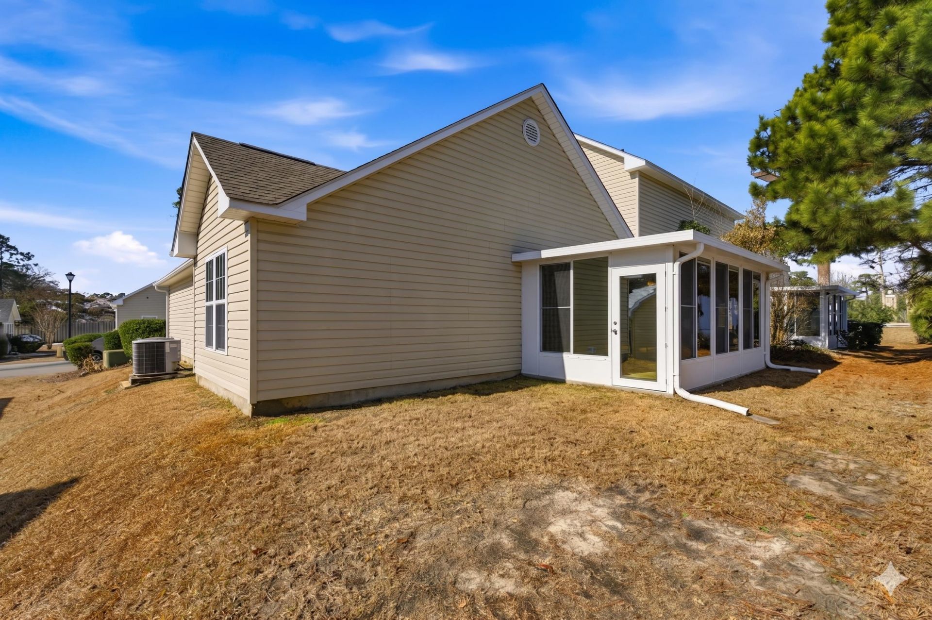 4225 Rivergate Ln. Photo 33