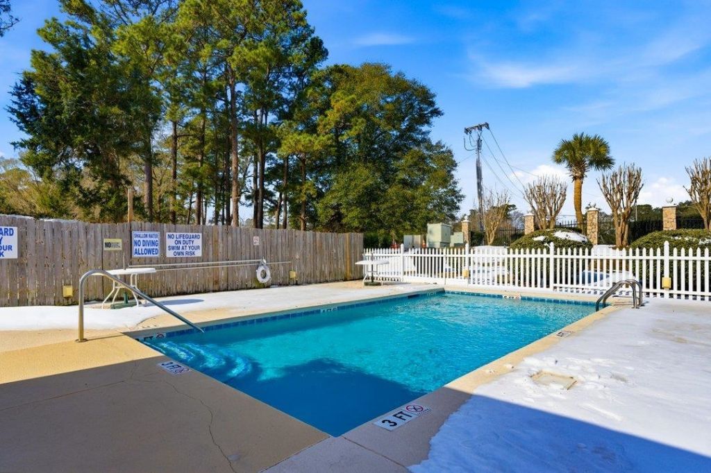 4225 Rivergate Ln. Photo 36