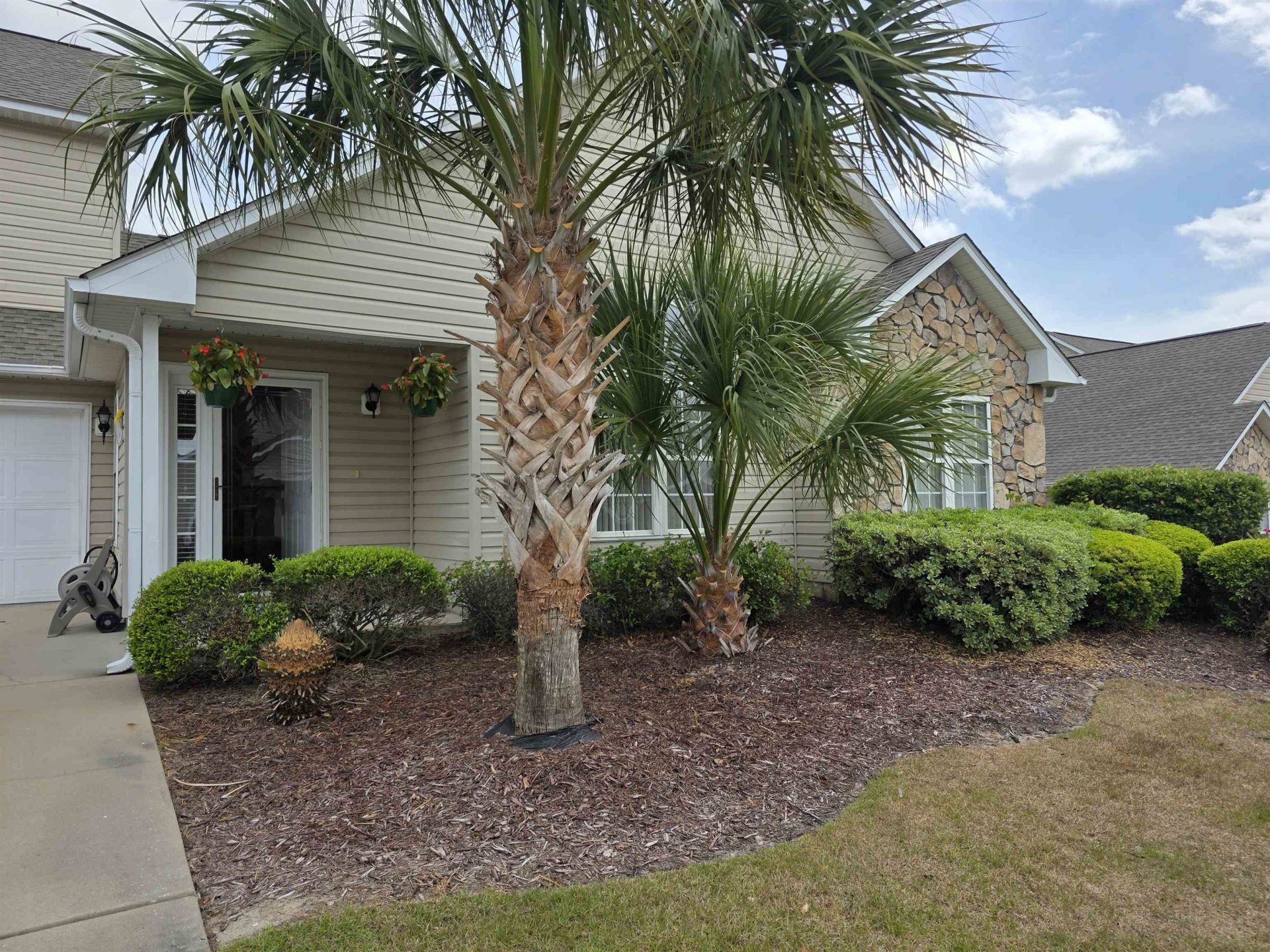 4225 Rivergate Ln. Photo 4
