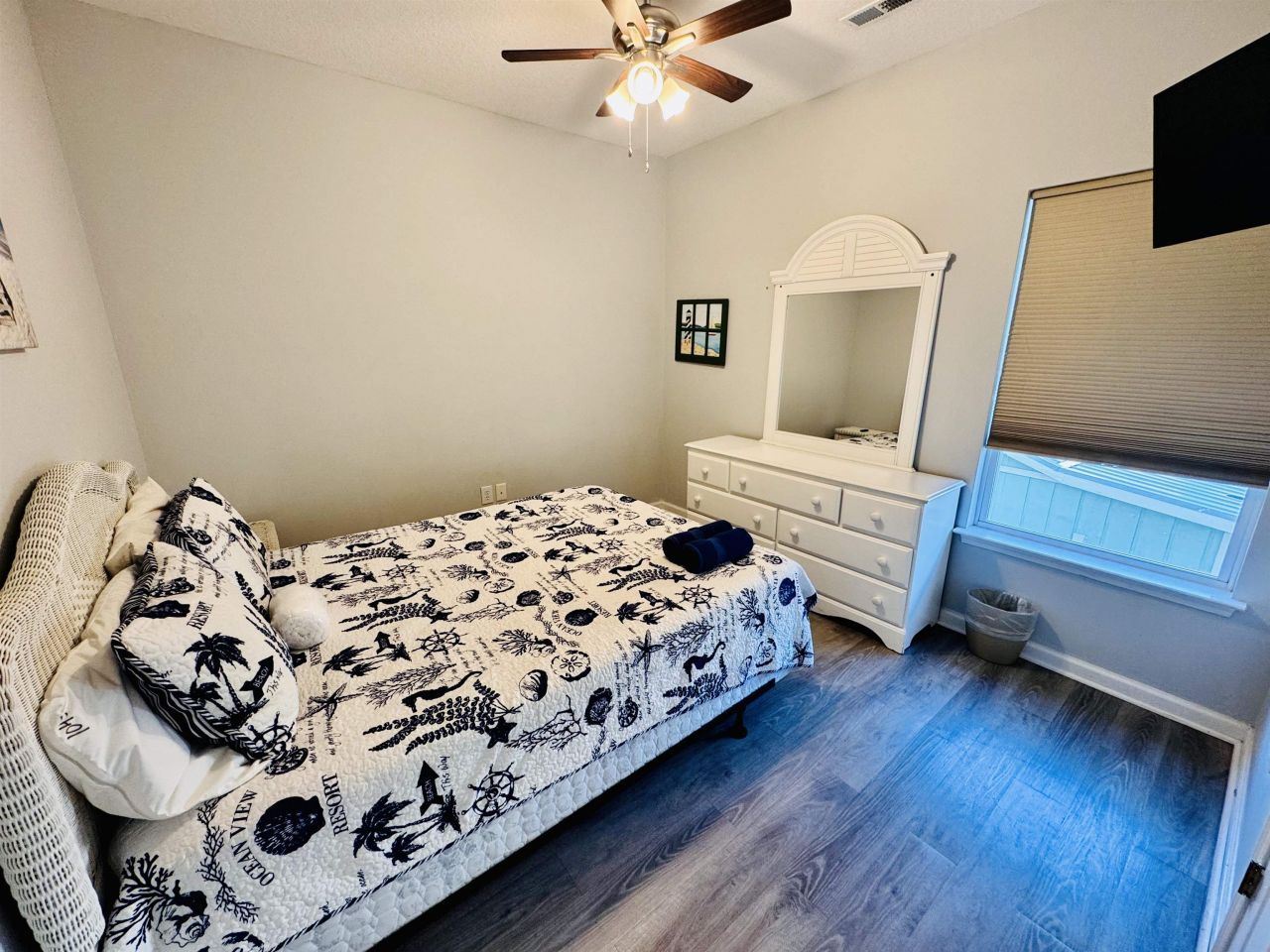 6001 - 1045 S Kings Hwy. Photo 20