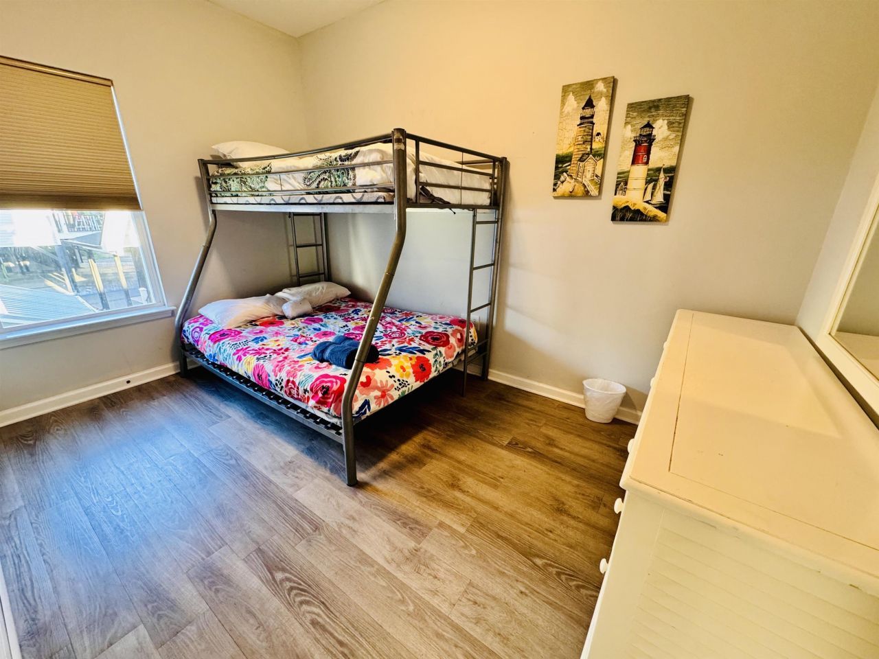 6001 - 1045 S Kings Hwy. Photo 22