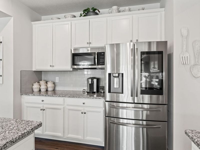 899 Cedar Grove Drive, Tipp City, OH 45371 Photo 11