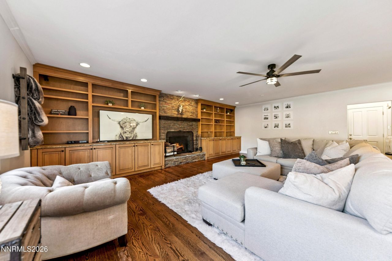 3620 E Hidden Valley Drive, Reno, NV 89502 Photo