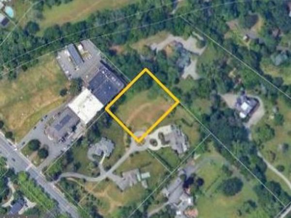 519 CHATEAU LANE, WILMINGTON, DE 19807